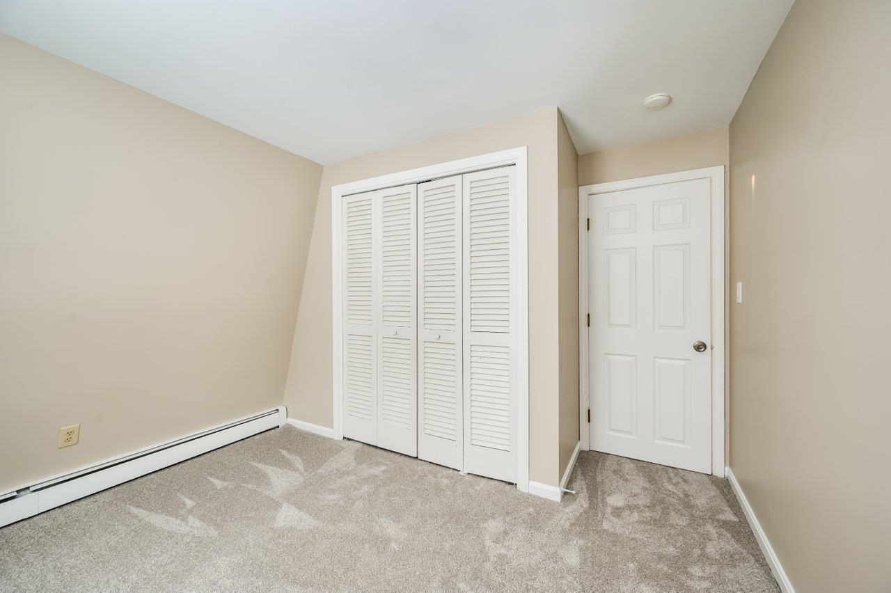 87 Edgewater Drive Barrington, NH 03825 - Photo 22 of 37