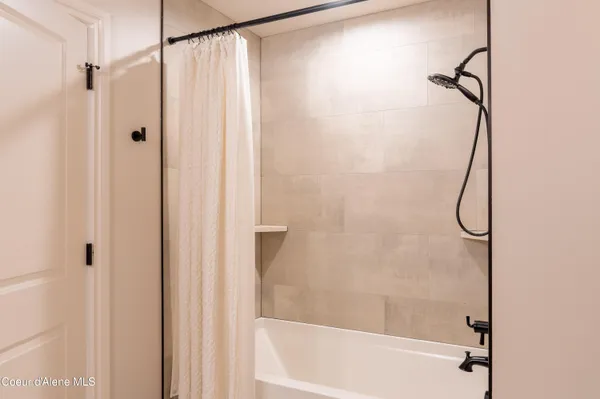 $1,479,000 | 287 Mesa Drive, Athol, ID 83801