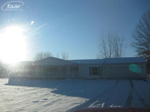 9247 Morrish Road Montrose, MI 48457 - Photo 1 of 8 20144827.JPG
