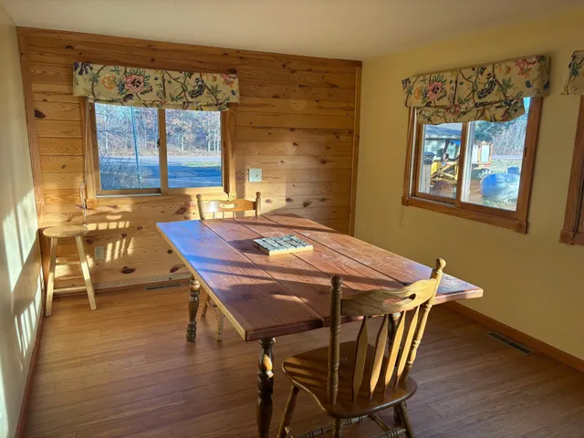 $375,000 | 19055 Nokay Lake Road, Deerwood, MN 56444