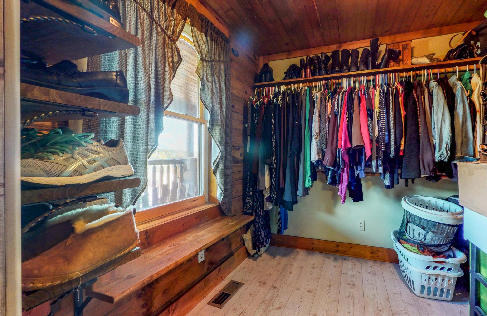 6063 Morganton Road Greenback, TN 37742 - Photo 14 of 37 Gallery Image 14