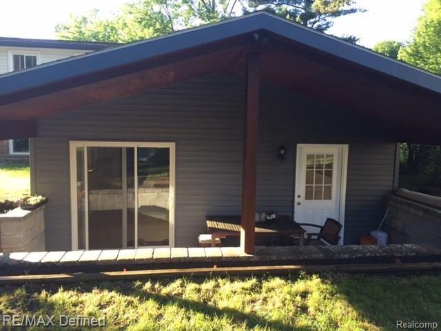 243 North Hill Circle Rochester, MI 48307 - Photo 25 of 31 IMG_0880.JPG