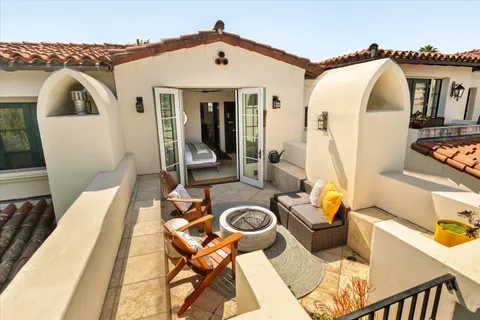 $2,195,000 | 929 Laguna Street, Unit B, Santa Barbara, CA 93101