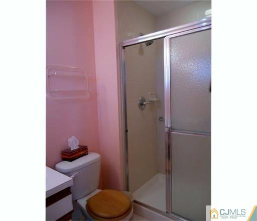 652 B Ardmore Road Monroe Township, NJ 08831 - Photo 6 of 9 Gallery Image 6