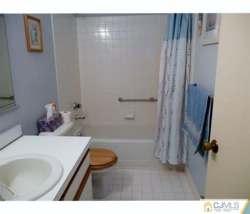652 B Ardmore Road Monroe Township, NJ 08831 - Photo 8 of 9 Gallery Image 8