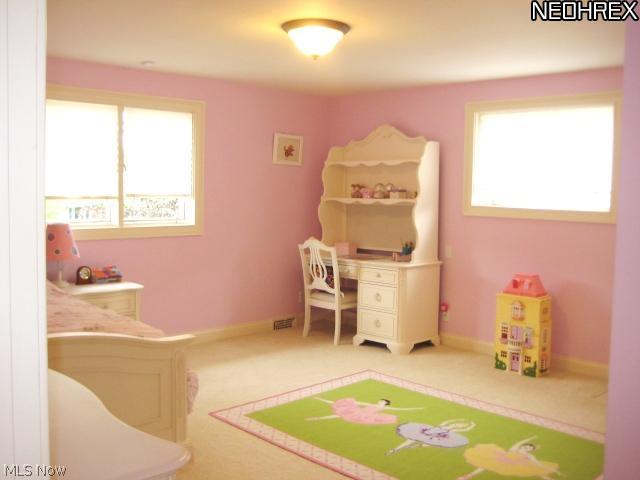 24908 Duffield Road Beachwood, OH 44122 - Photo 17 of 23 Gallery Image 17
