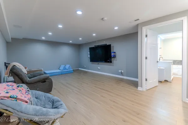 $418,000 | 1005 Joel Lane, Genoa, IL 60135