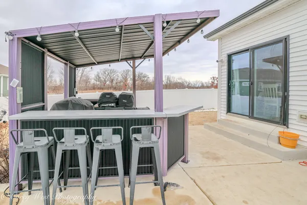 $418,000 | 1005 Joel Lane, Genoa, IL 60135