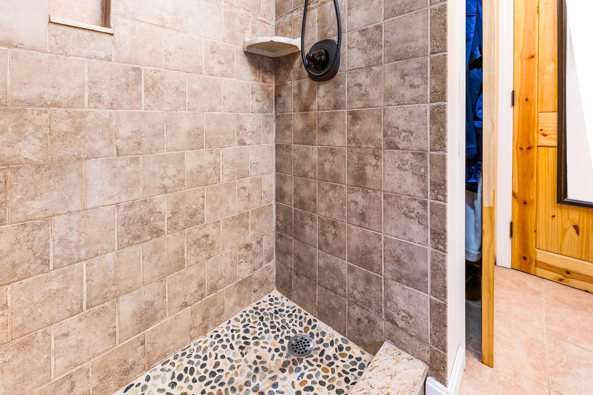 118 N Road Sunapee, NH 03782 - Photo 16 of 35