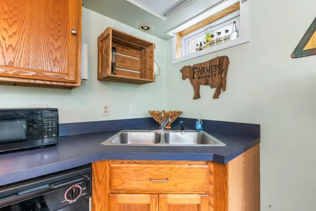 $385,000 | 118 N Road, Sunapee, NH 03782