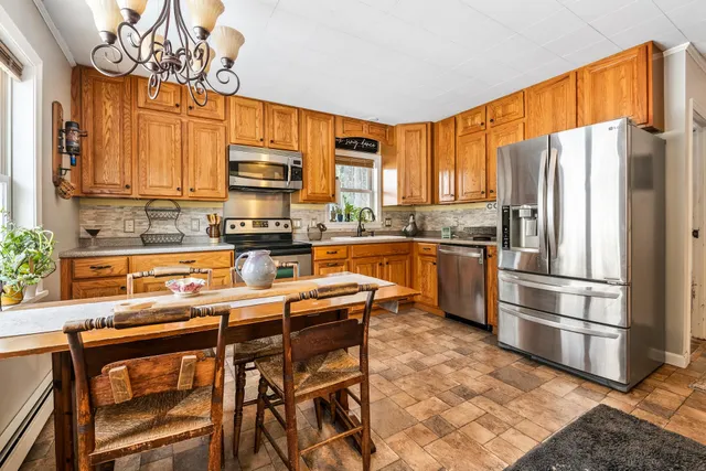 $385,000 | 118 N Road, Sunapee, NH 03782