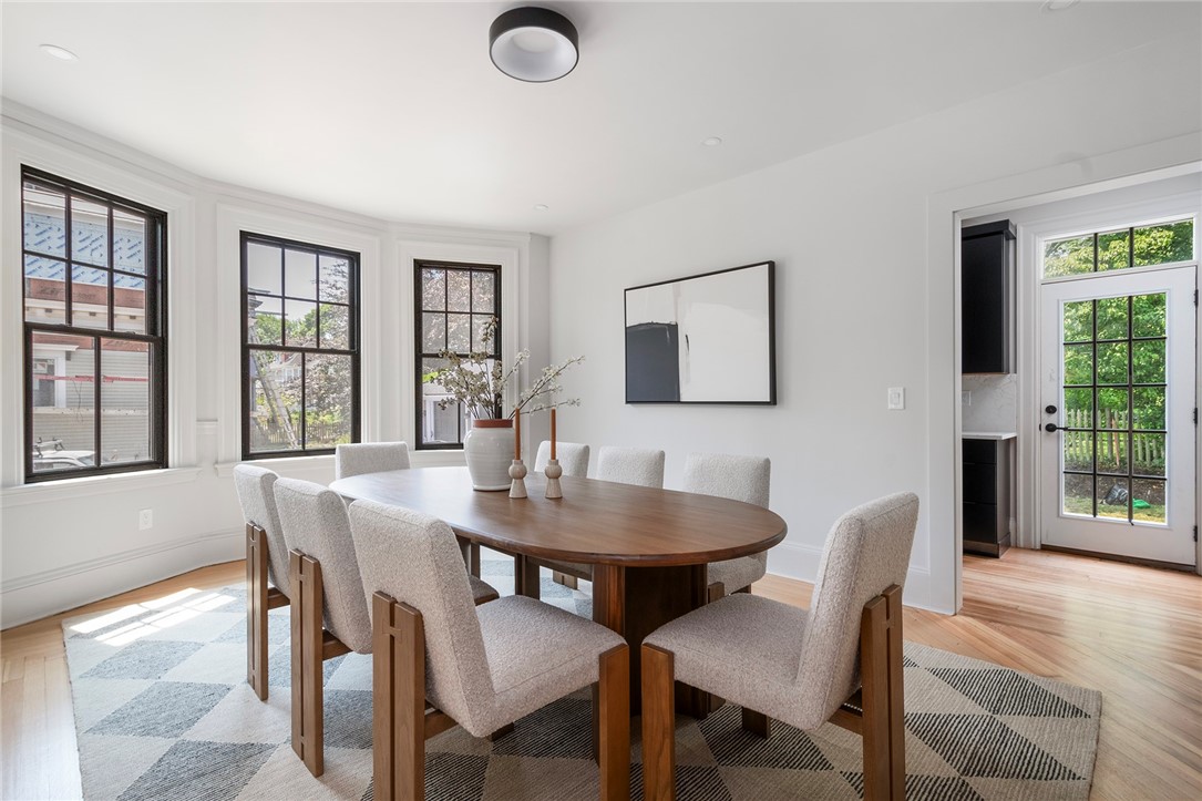 72 Taber Avenue Providence, RI 02906 - Photo 11 of 42