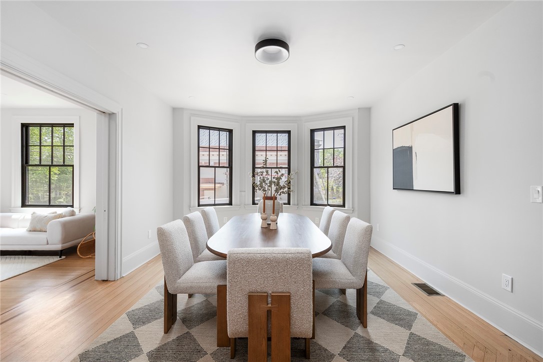 72 Taber Avenue Providence, RI 02906 - Photo 12 of 42