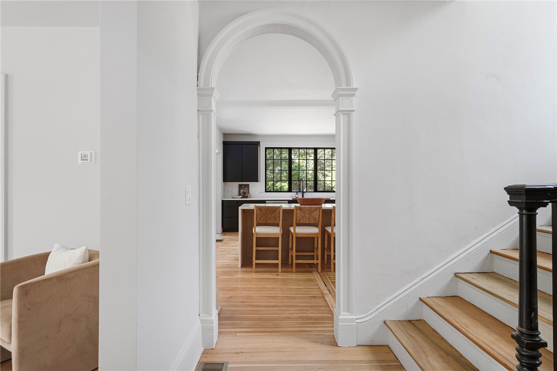 72 Taber Avenue Providence, RI 02906 - Photo 20 of 42