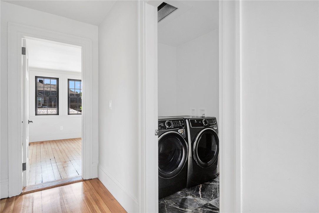 72 Taber Avenue Providence, RI 02906 - Photo 31 of 42