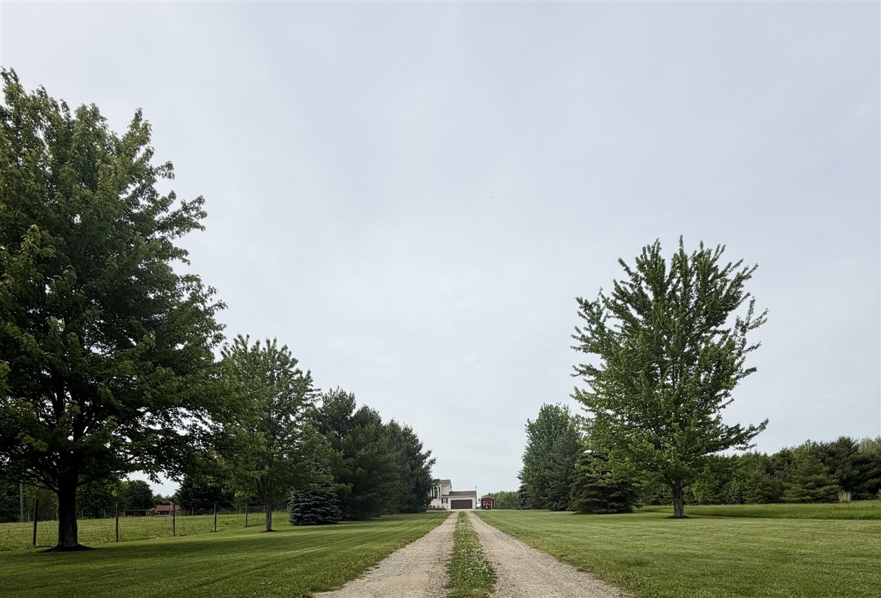 6585 Sinclair Road Eau Claire, MI 49111 - Photo 28 of 33