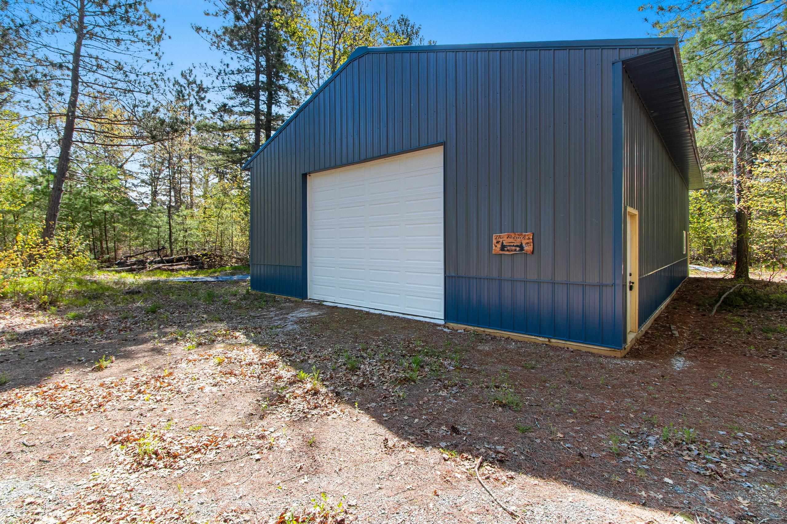 11366 Old Camp Road Crivitz, WI 54114 - Photo 3 of 17