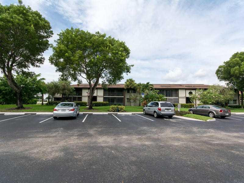 9473 West McNab Road, Unit 102 Tamarac, FL 33321 - Photo 34 of 34 Exterior Front