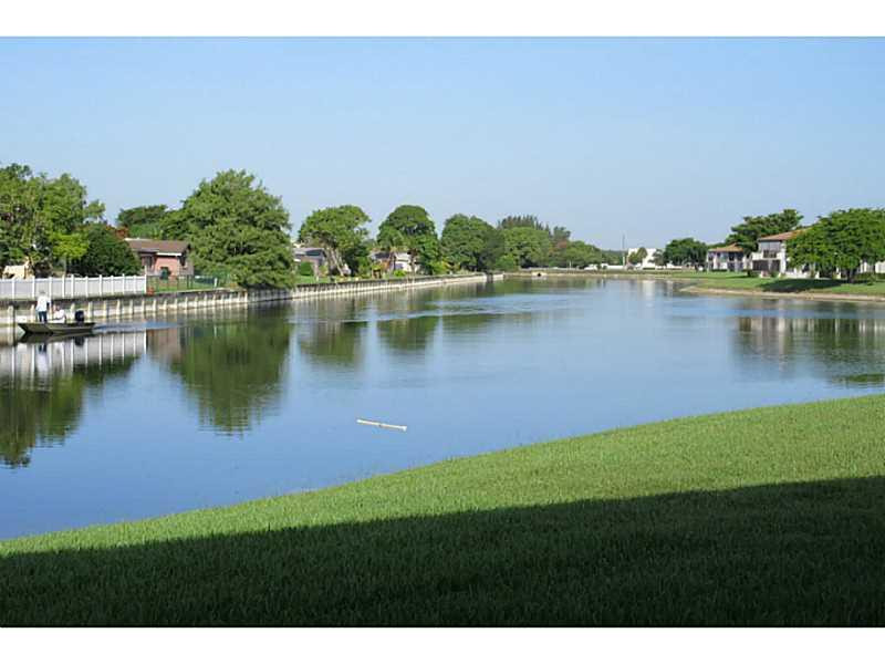 9473 West McNab Road, Unit 102 Tamarac, FL 33321 - Photo 9 of 34 View