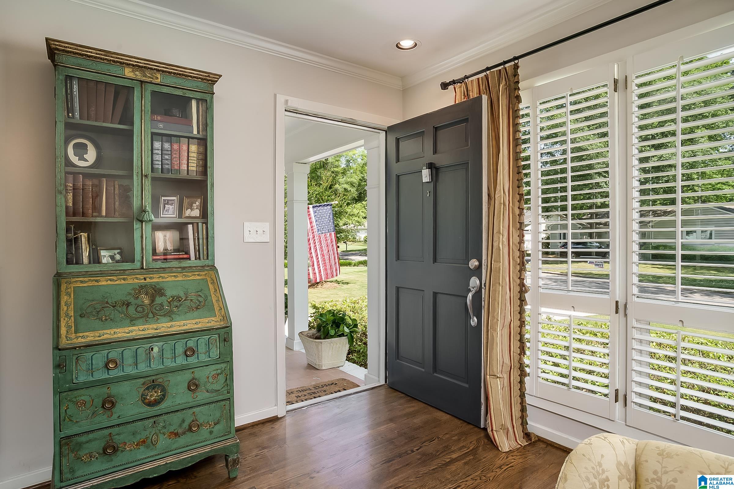 4221 Mountaindale Road Birmingham, AL 35213 - Photo 4 of 41