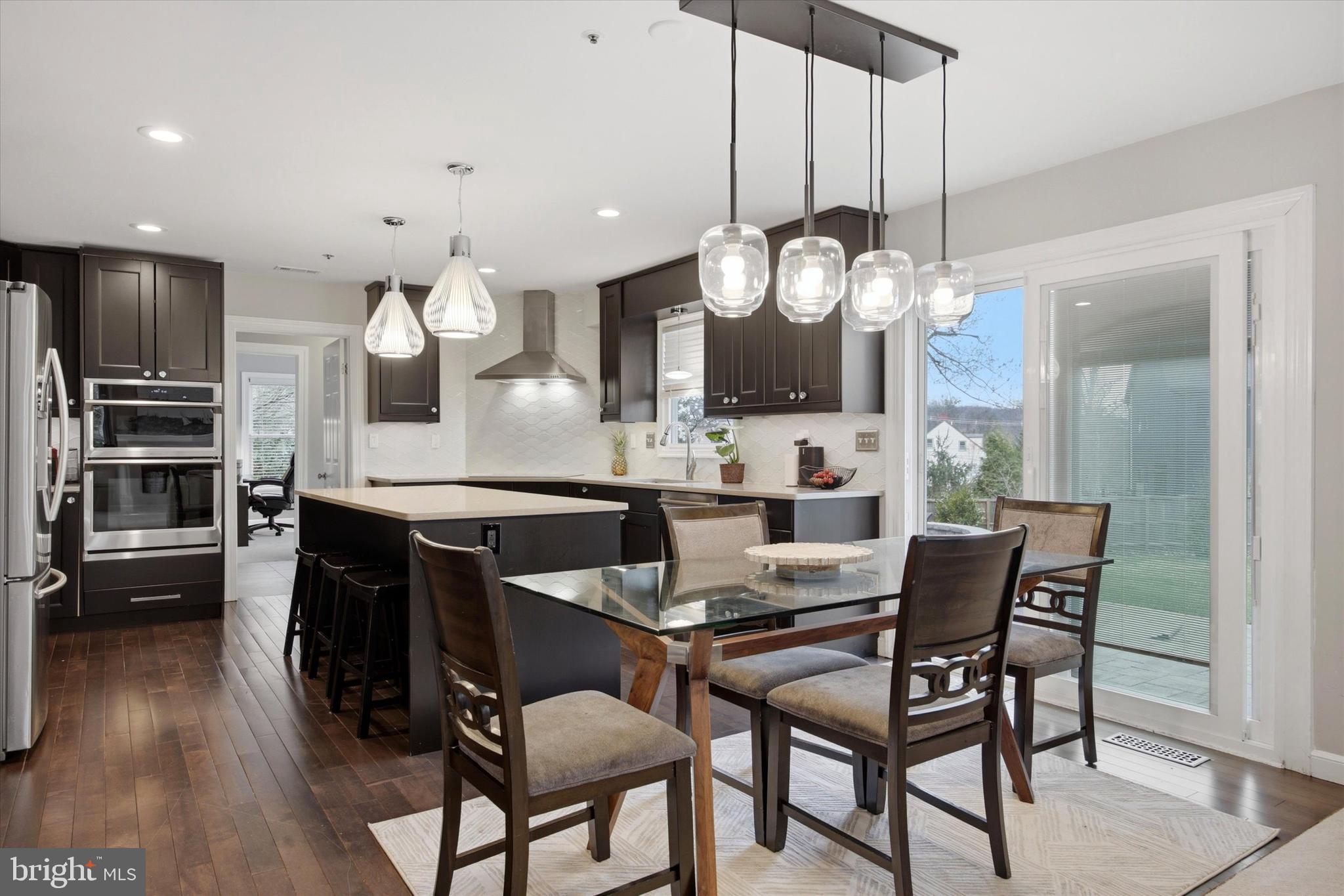 352 Sentry Lane Wayne, PA 19087 - Photo 10 of 36 Breakfast Area