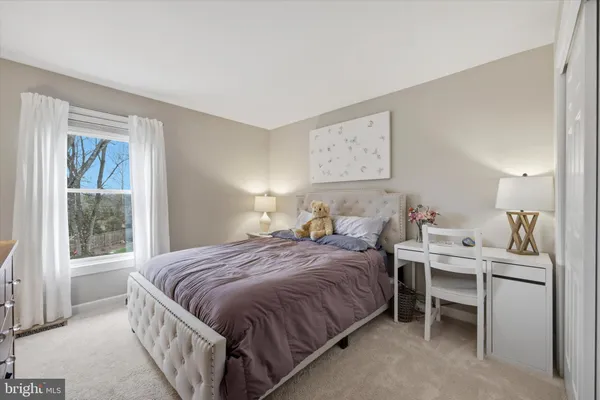 $1,125,000 | 352 Sentry Lane, Wayne, PA 19087