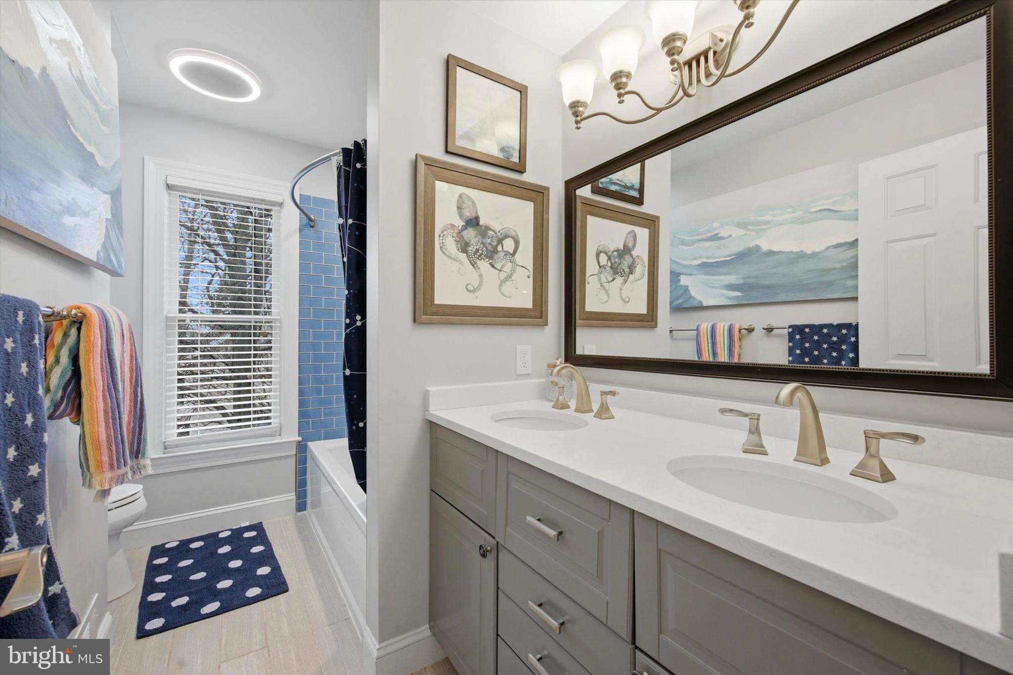 352 Sentry Lane Wayne, PA 19087 - Photo 20 of 36 Hall Bathroom