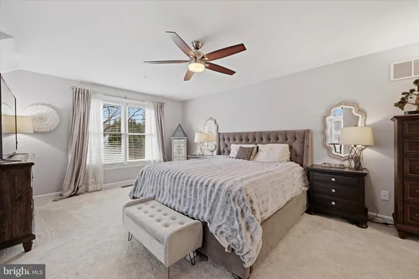 $1,125,000 | 352 Sentry Lane, Wayne, PA 19087