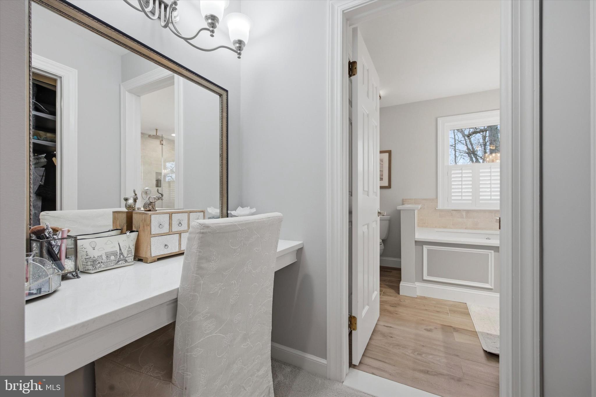 352 Sentry Lane Wayne, PA 19087 - Photo 23 of 36 Primary Bath