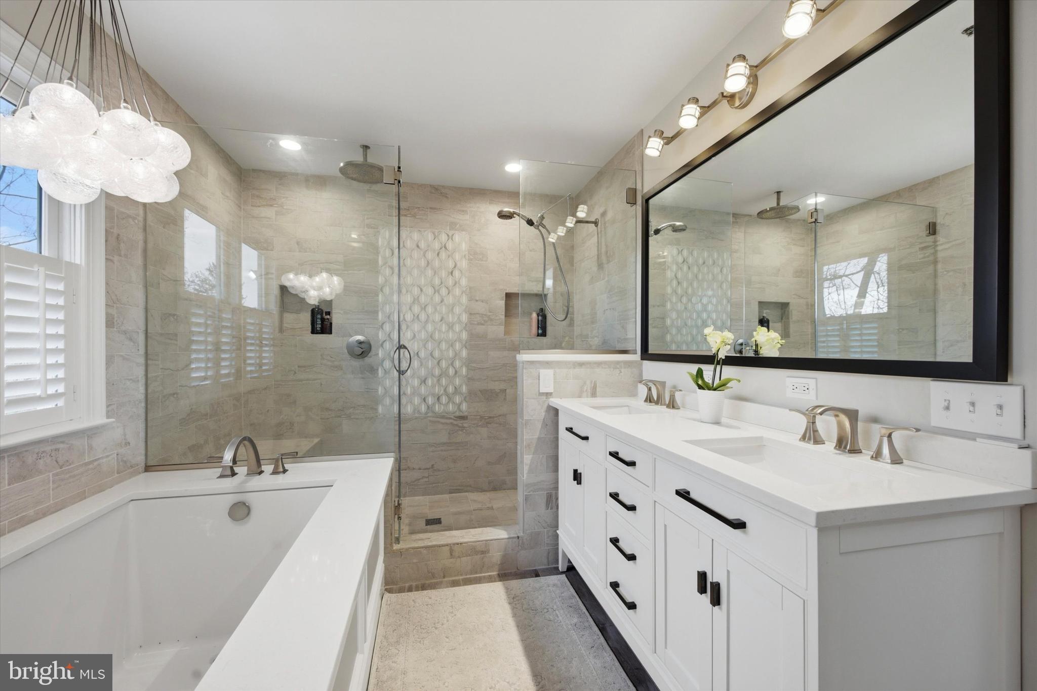 352 Sentry Lane Wayne, PA 19087 - Photo 24 of 36 Soaking Tub and Walk -In Shower!