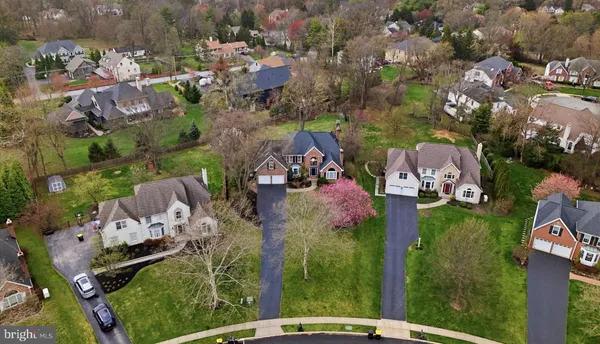 $1,125,000 | 352 Sentry Lane, Wayne, PA 19087