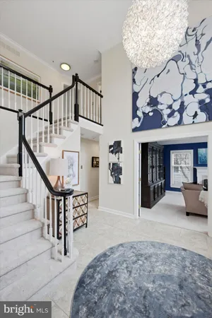 $1,125,000 | 352 Sentry Lane, Wayne, PA 19087