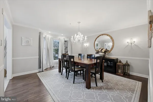 $1,125,000 | 352 Sentry Lane, Wayne, PA 19087