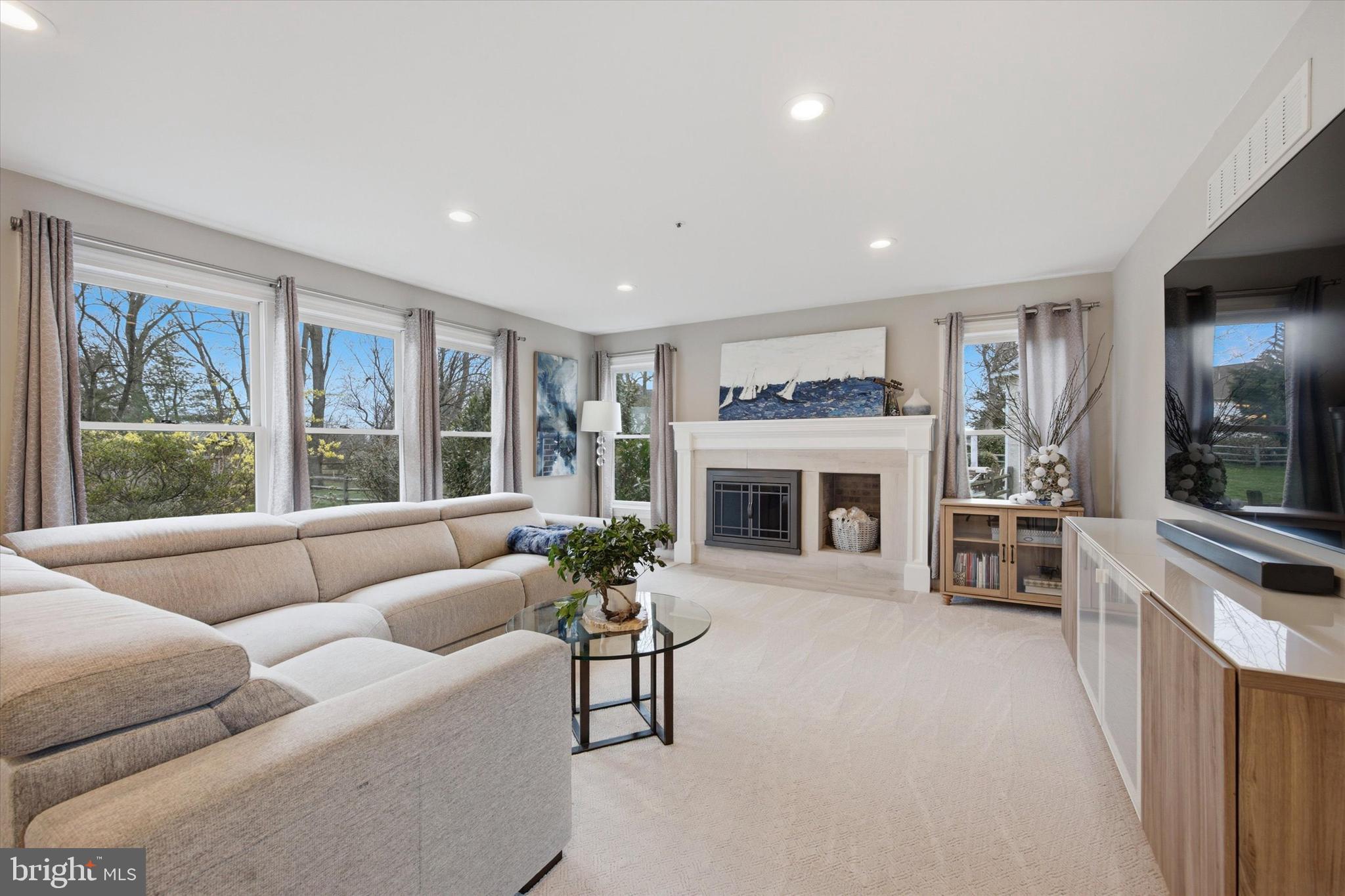 352 Sentry Lane Wayne, PA 19087 - Photo 9 of 36 Great Room with fireplace!