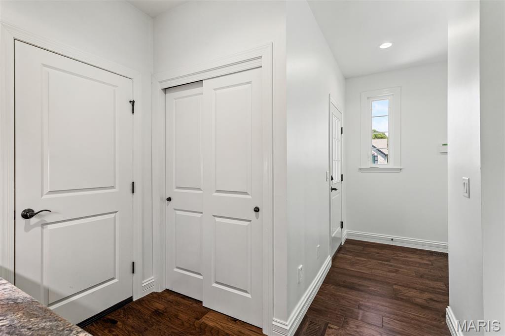 12854 Goodson Road St. Louis, MO 63131 - Photo 34 of 83