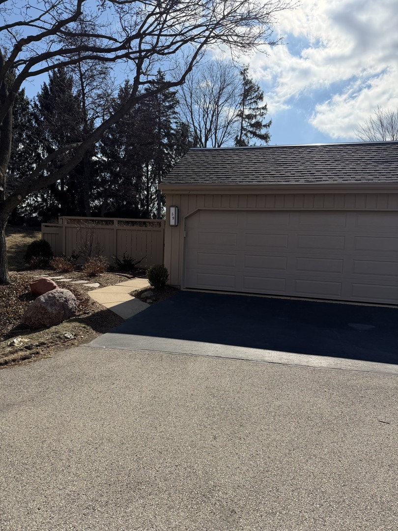 59 Cedar Ridge Lake Barrington, IL 60010 - Photo 2 of 40