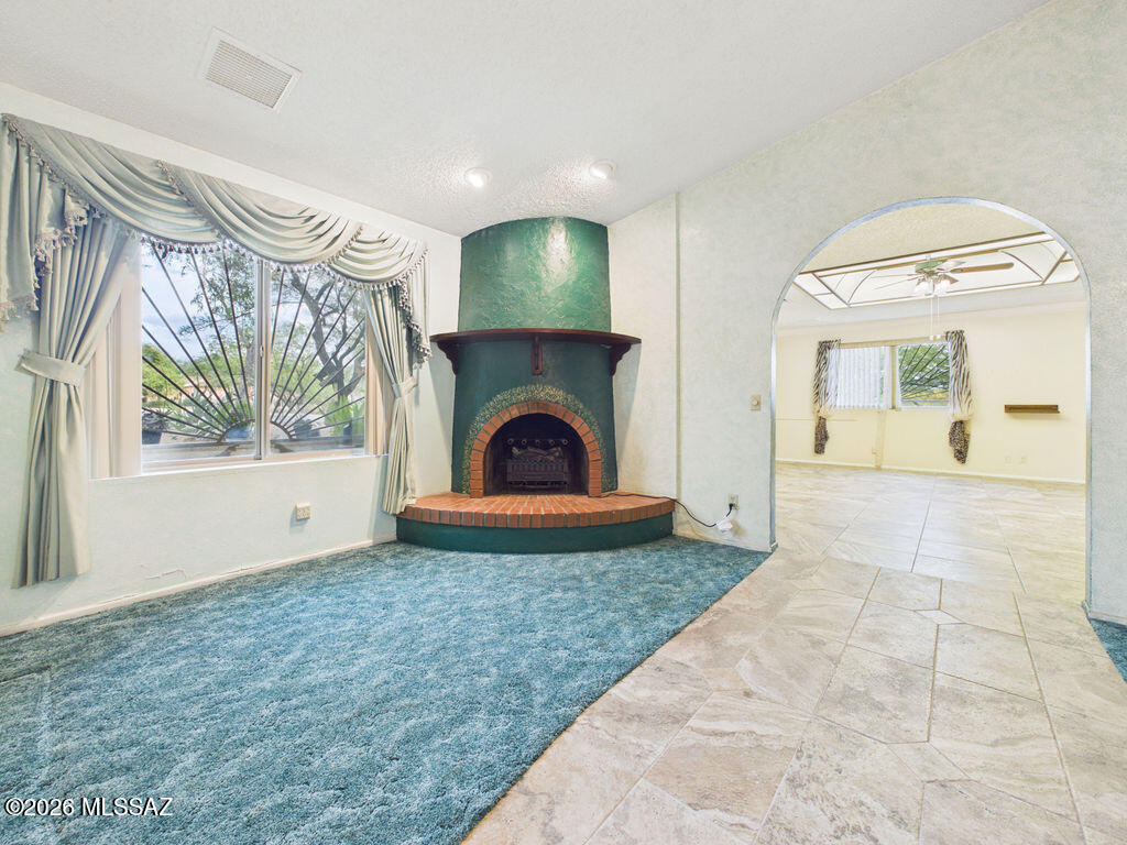 4251 North Wolford Road Tucson, AZ 85749 - Photo 14 of 36