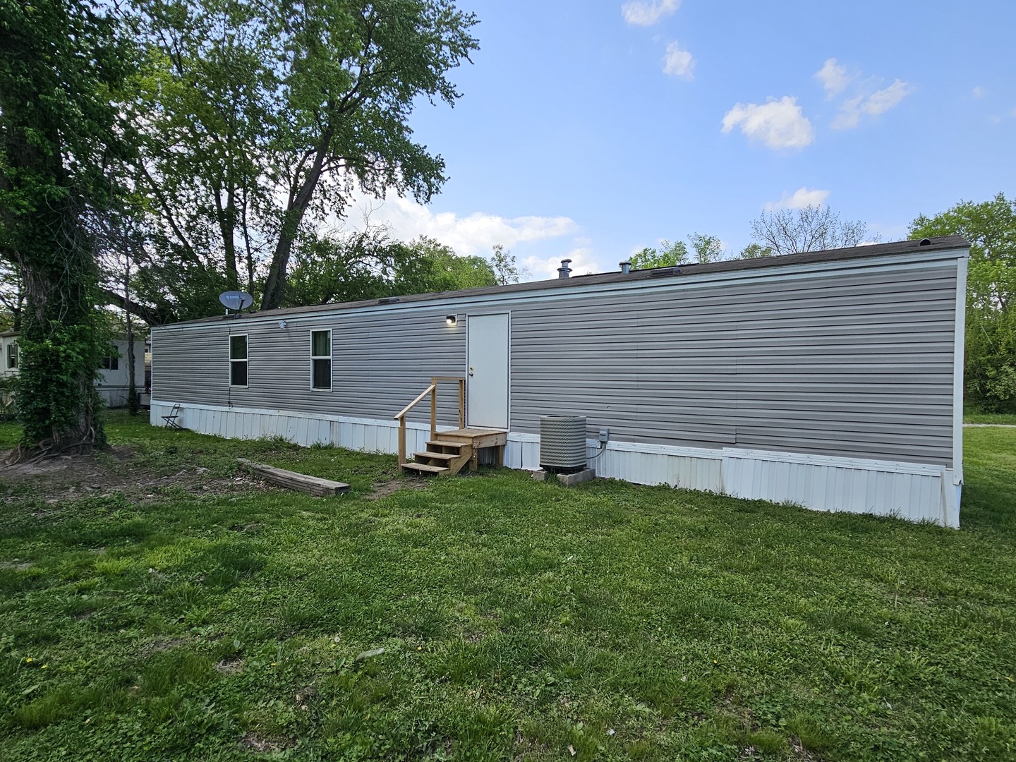 309 Caborn Street Mount Vernon, IL 62864 - Photo 3 of 13