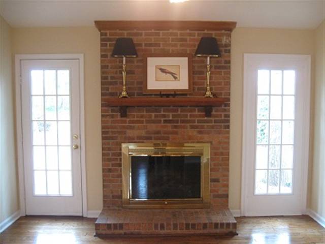 7 St Andrews Way Greenville, SC 29607 - Photo 3 of 24 Gallery Image 3