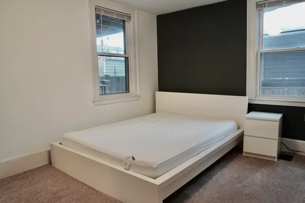 $2,700 | 27 Turner Street, Unit 1, Salem, MA 01970