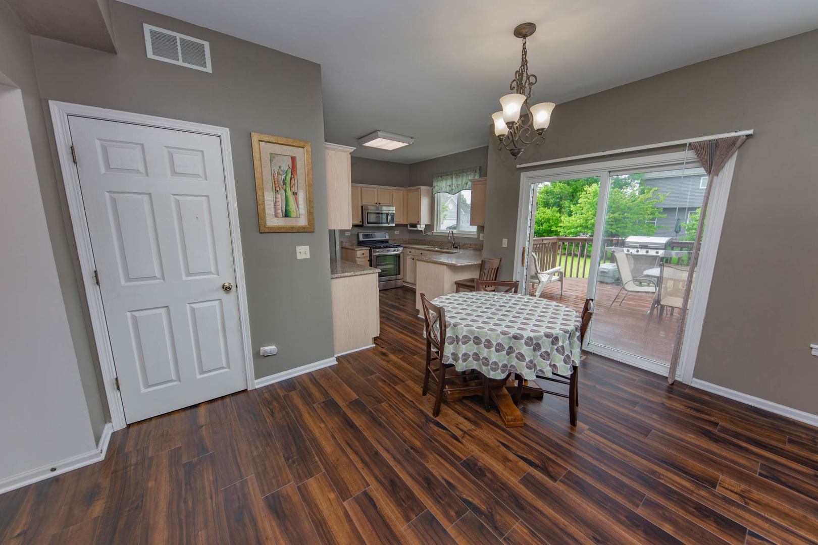 4020 Tansy Road Aurora, IL 60504 - Photo 9 of 36