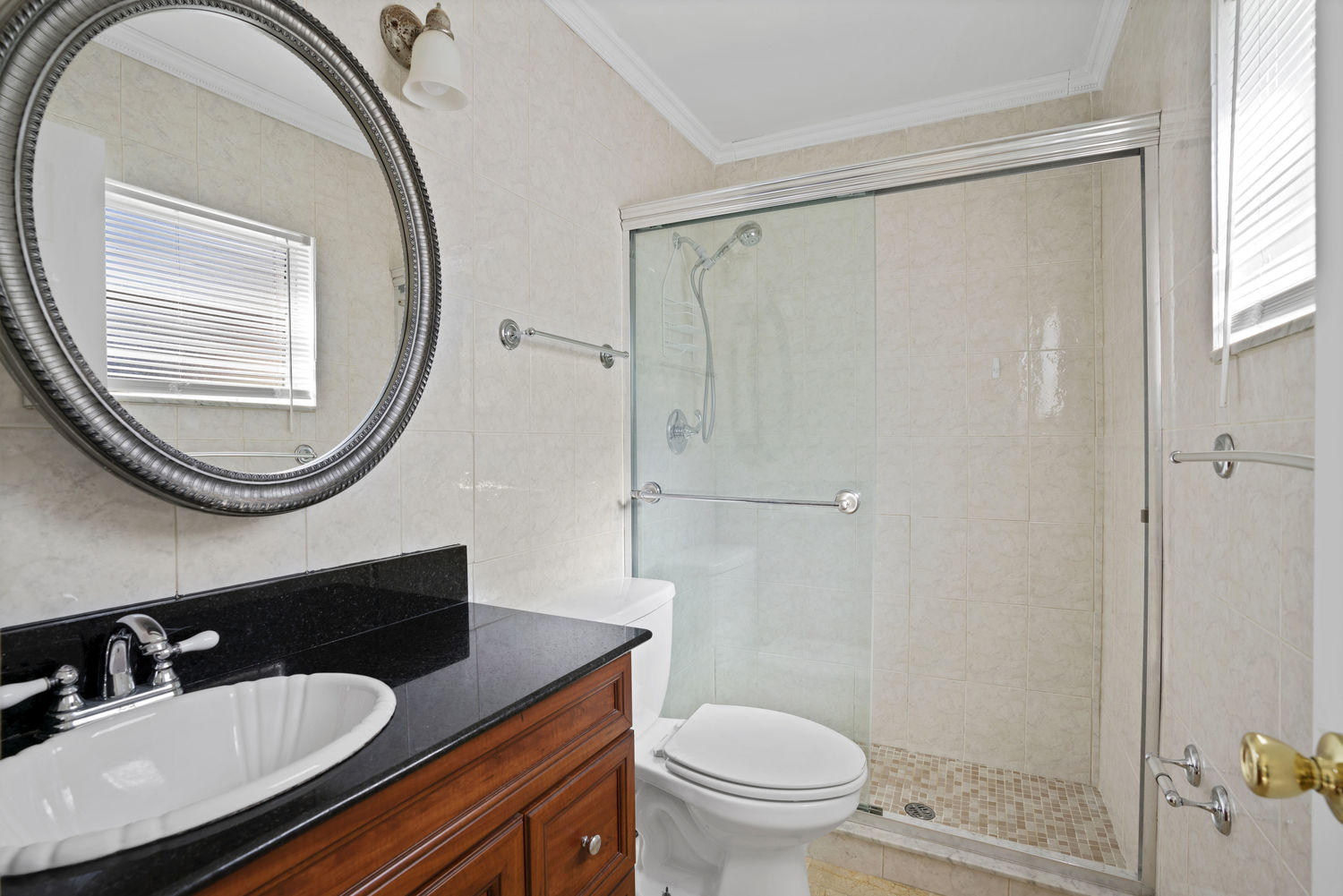 22766 Southwest 65th Terrace Boca Raton, FL 33428 - Photo 10 of 23 main bathroom