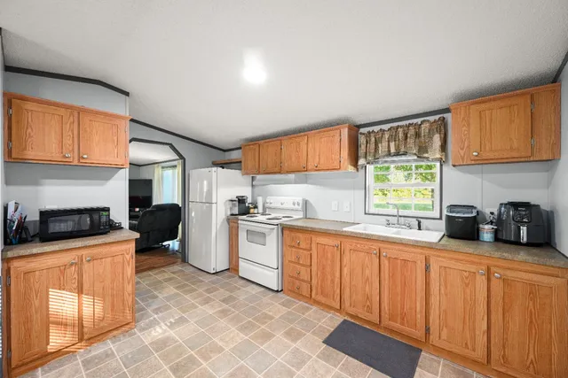 $179,900 | 15280 Klein Acres Road, Moores Hill, IN 47032