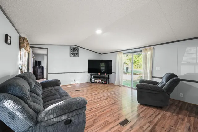 $179,900 | 15280 Klein Acres Road, Moores Hill, IN 47032