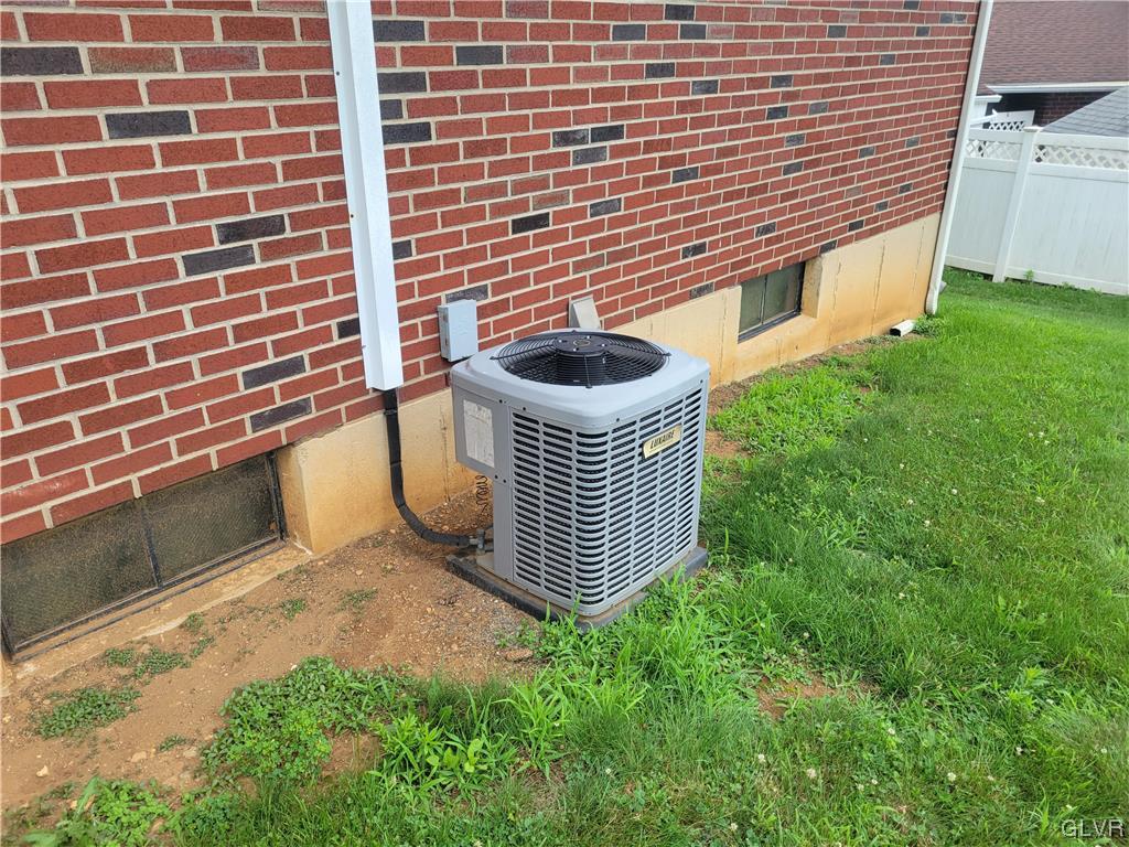 1312 5th Street Whitehall, PA 18052 - Photo 29 of 29 a view of a backyard with plants