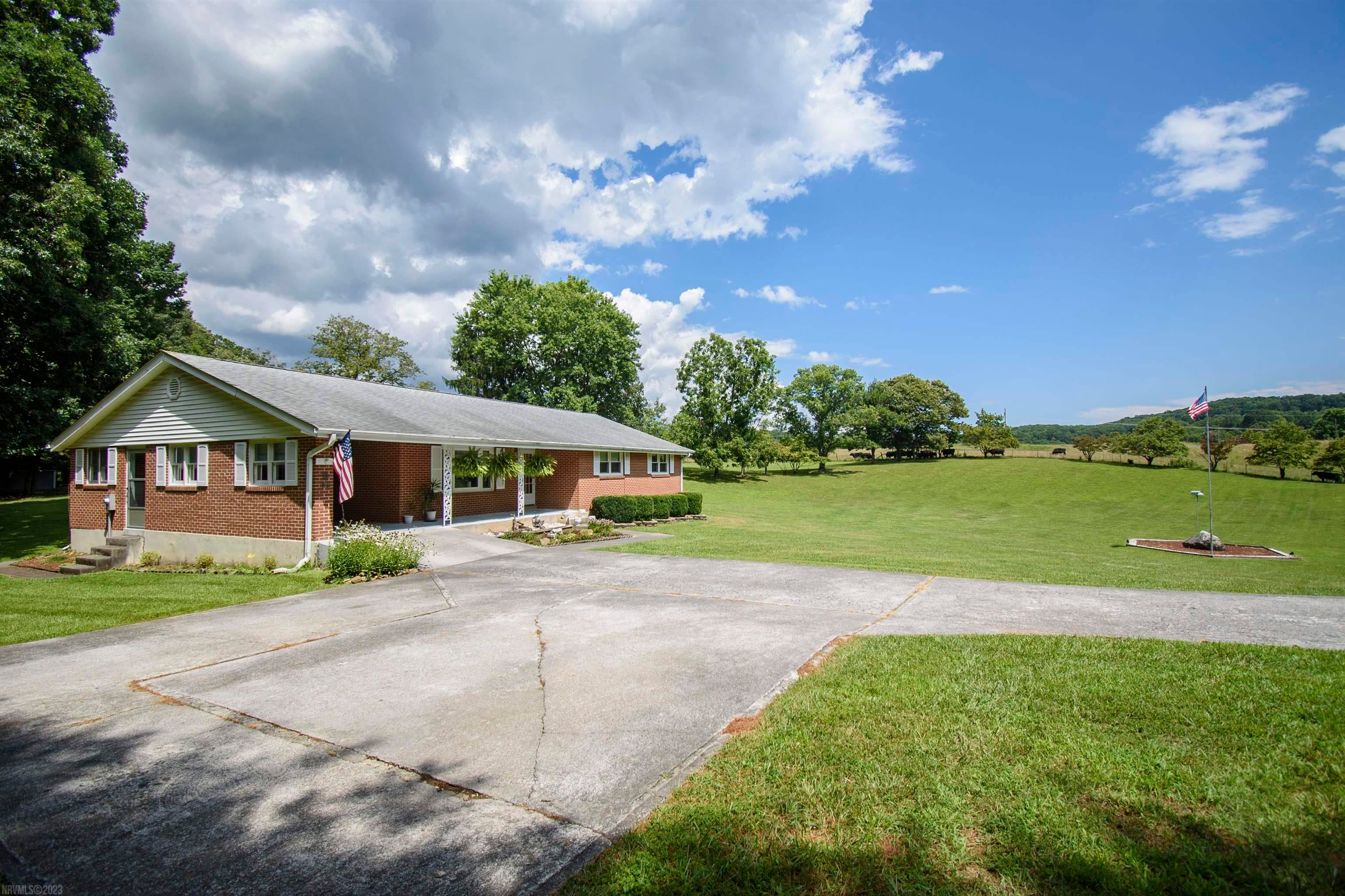 4350 Burma Road Radford, VA 24141 - Photo 16 of 45 Gallery Image 16