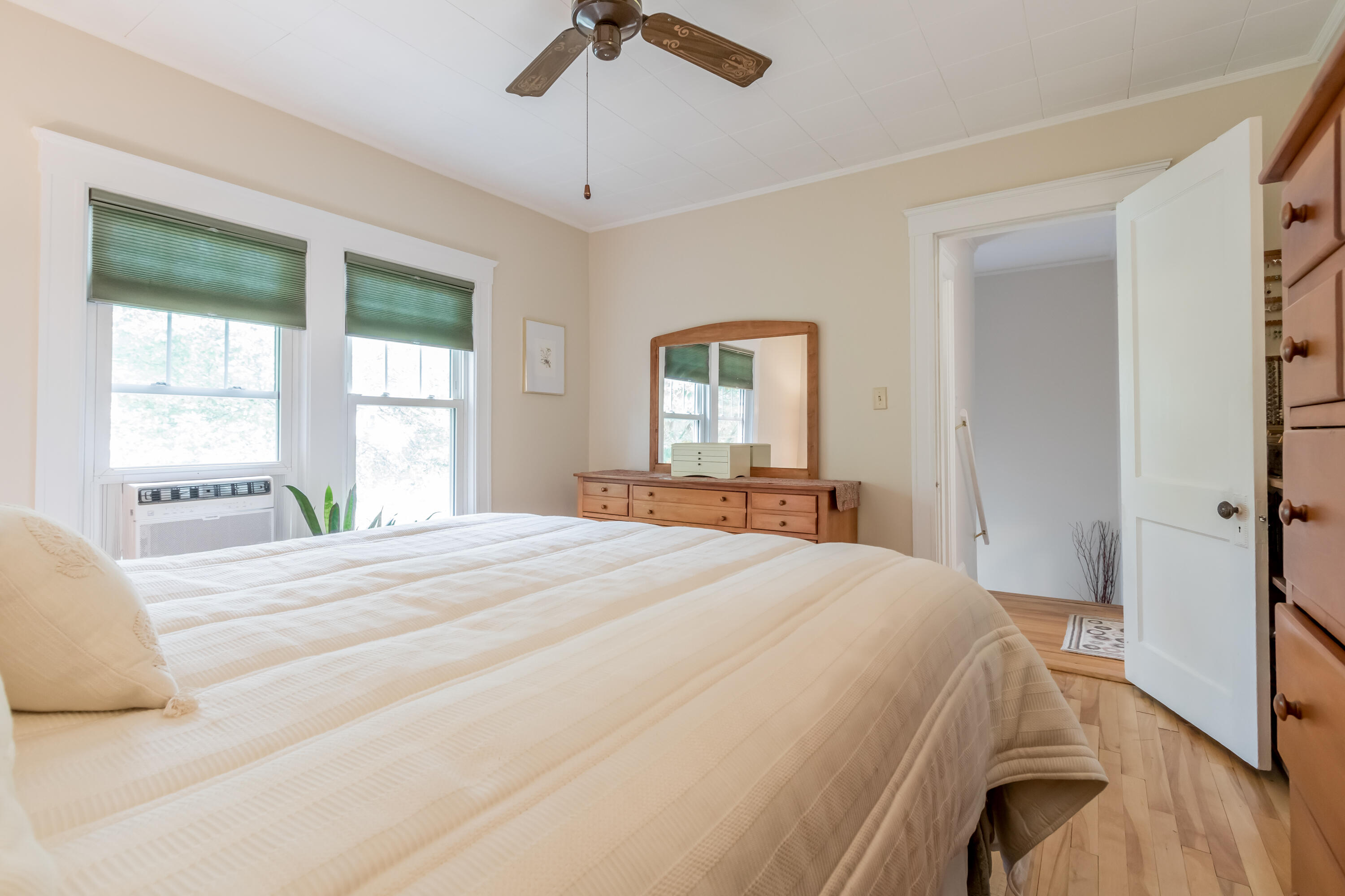 5 Codman Street Portland, ME 04103 - Photo 30 of 48 20220826AV-71057