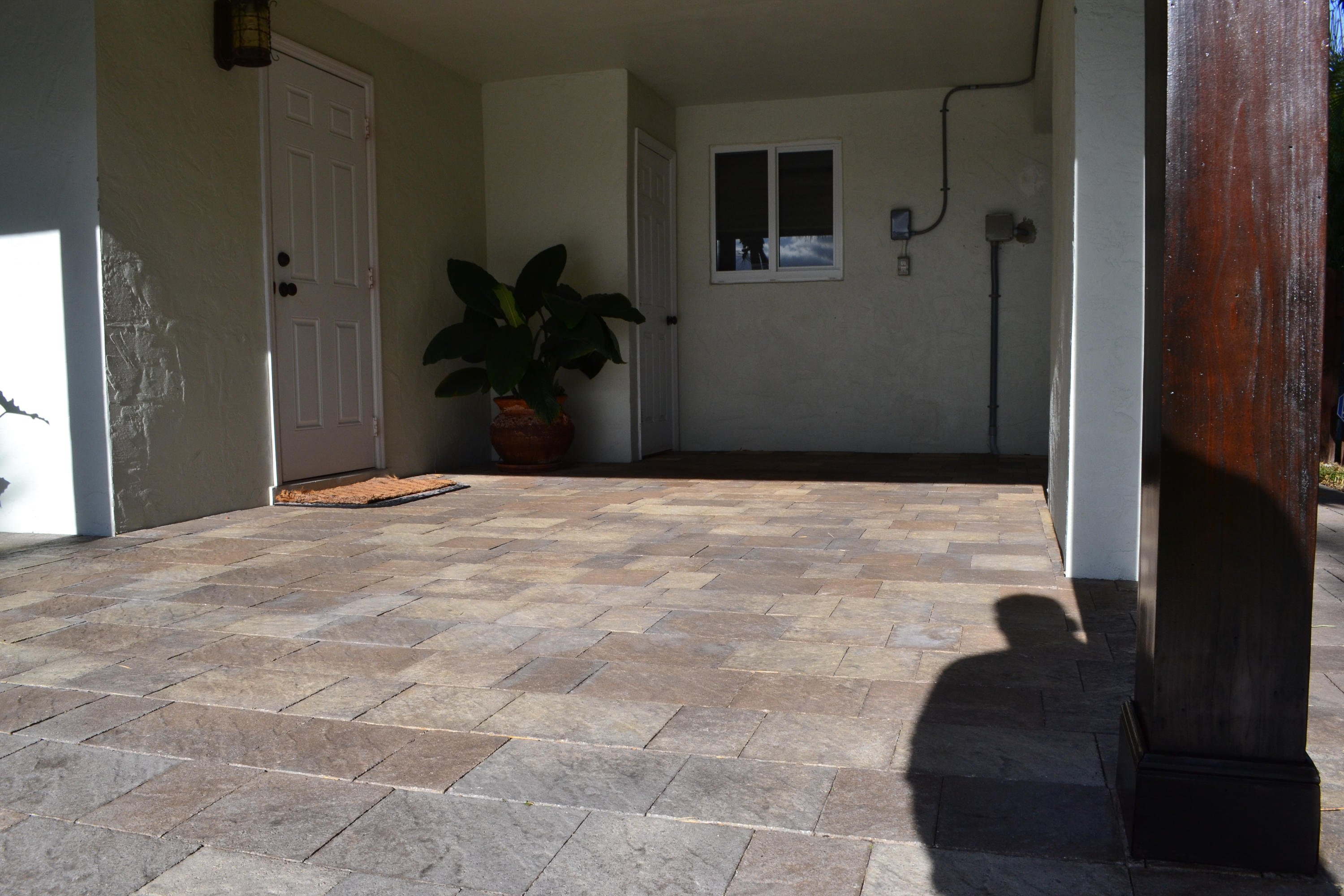 923 Northwest 3rd Avenue Boca Raton, FL 33432 - Photo 23 of 27 Pavers in Carport