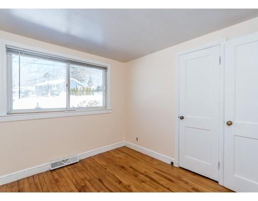 61 Mountain Road Waltham, MA 02451 - Photo 14 of 20