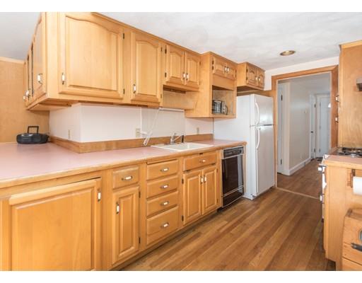 61 Mountain Road Waltham, MA 02451 - Photo 8 of 20